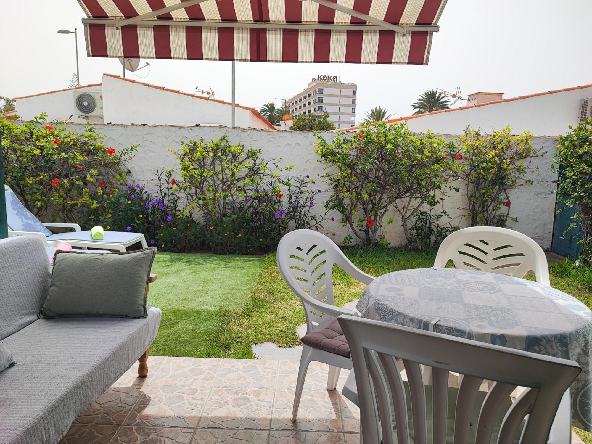 Bungalow In Playa Del Ingles มาสปาโลมาส ภายนอก รูปภาพ